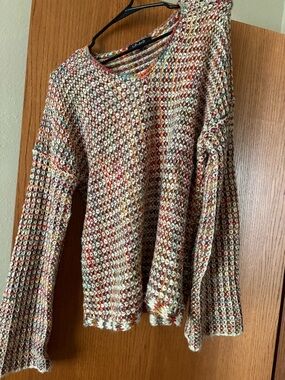 CHARLIE B Multicolor Scoopneck Knit Sweater in Cream, Rust & Green
